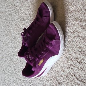Puma sneakers